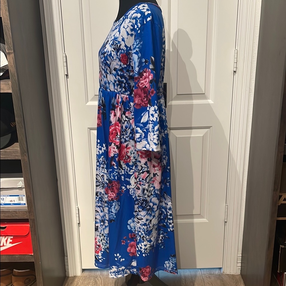 Blue and Pink Casual Sundress with Bell Sleeves - Picture 2 of 5